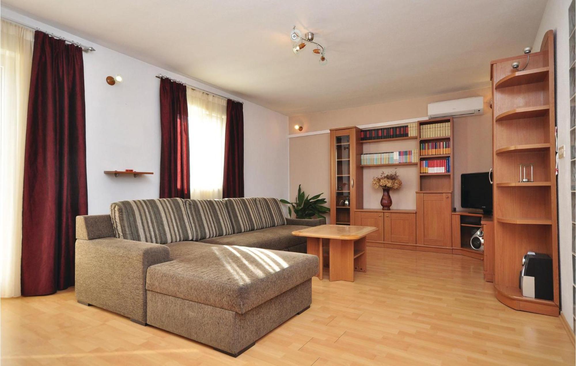 3 Bedroom Awesome Apartment In 푸치스차 외부 사진